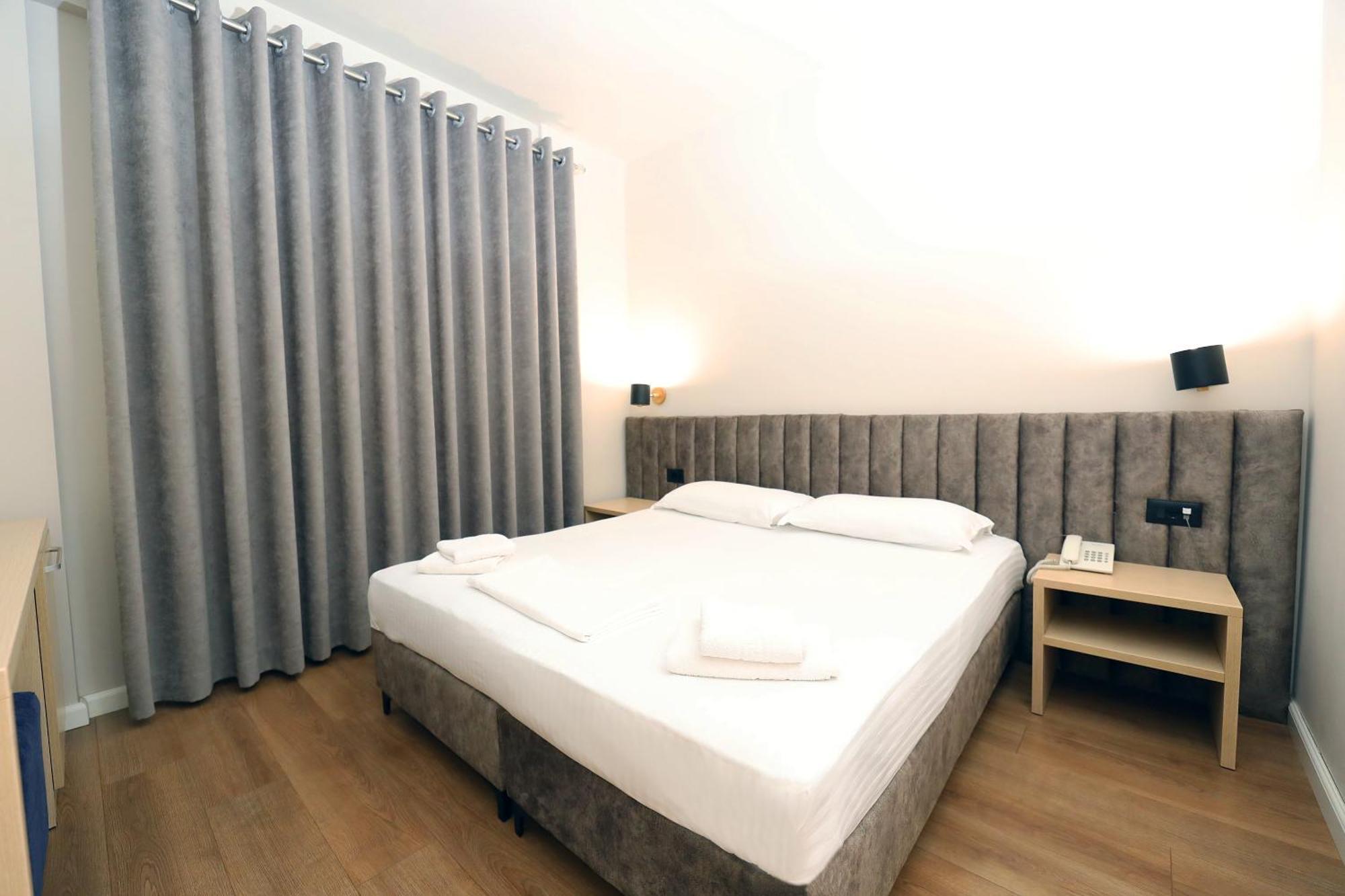 Hotel Libertas Avlonya Dış mekan fotoğraf