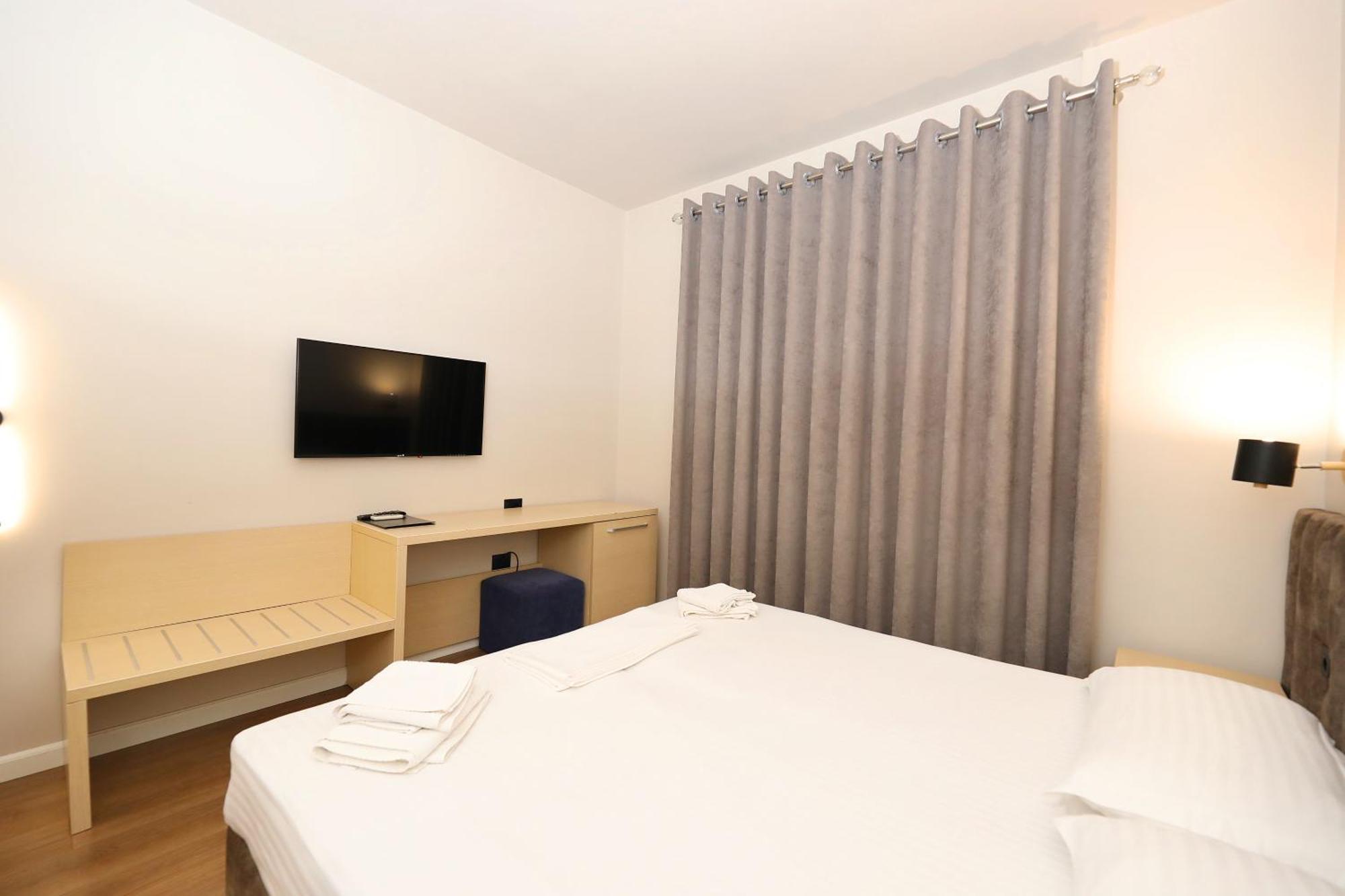 Hotel Libertas Avlonya Dış mekan fotoğraf